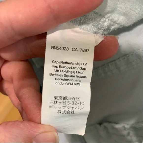 Women’s Gap Mint Color Cargo Style 3 Inch Inseam Shorts Size 8 - Picture 6 of 11